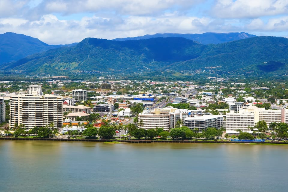 Bentley Park, QLD